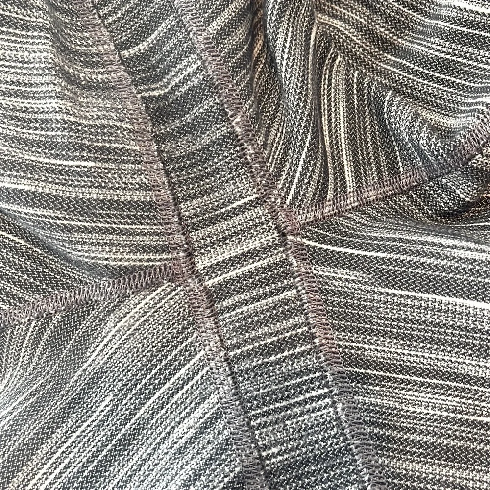Lululemon Align Crop 21
